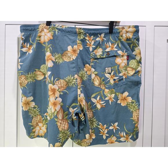 🌺 Tommy Bahama Paradise Nation Pineapple Floral Swim Trunks – Size Large - Picture 9 of 15